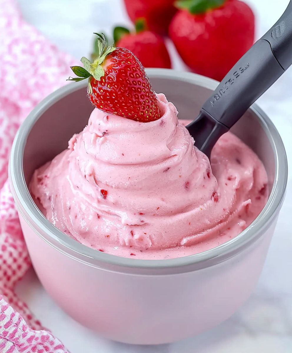 Ninja Creami Strawberry Frozen Yogurt