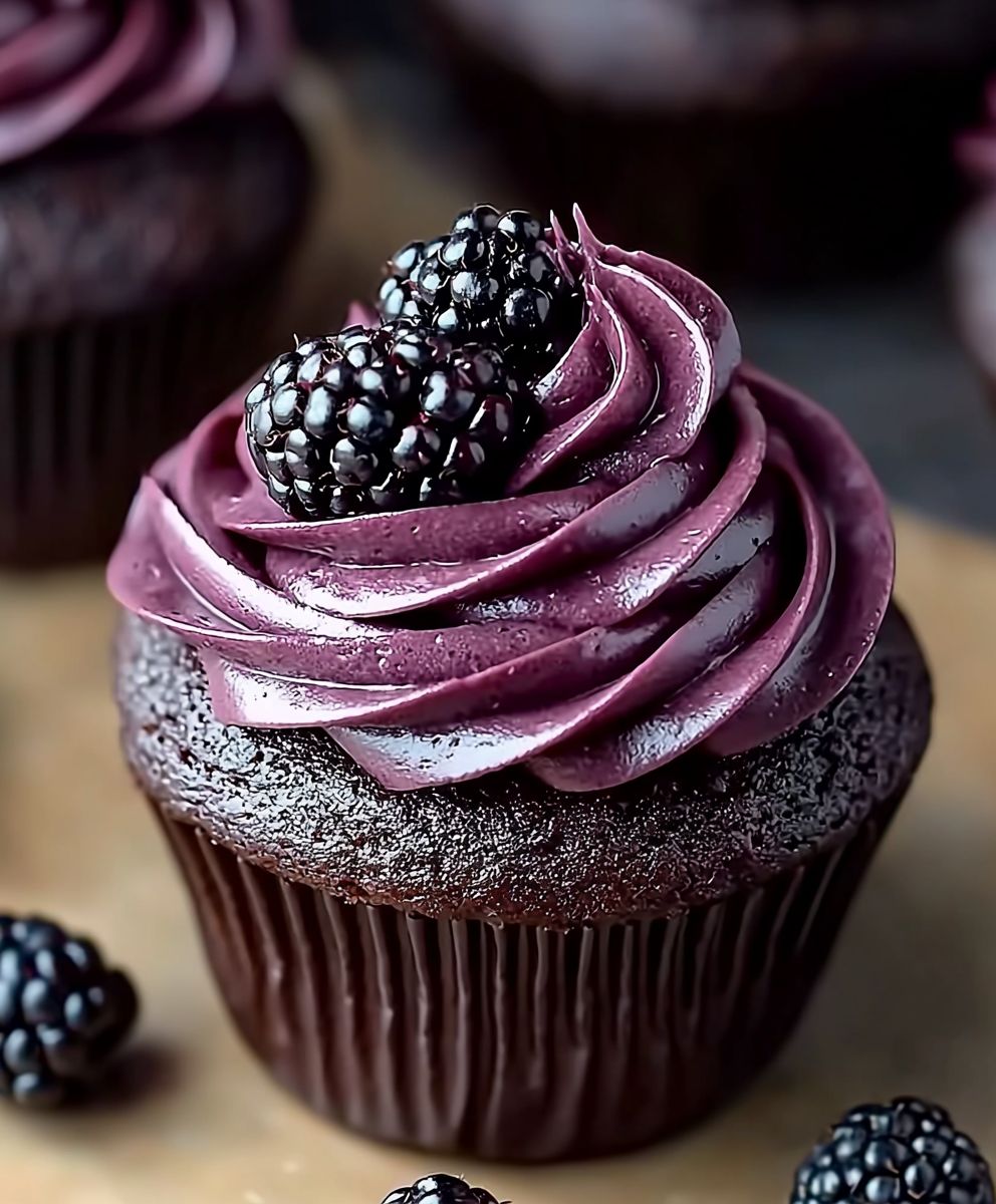Dark Chocolate Blackberry Cupcakes